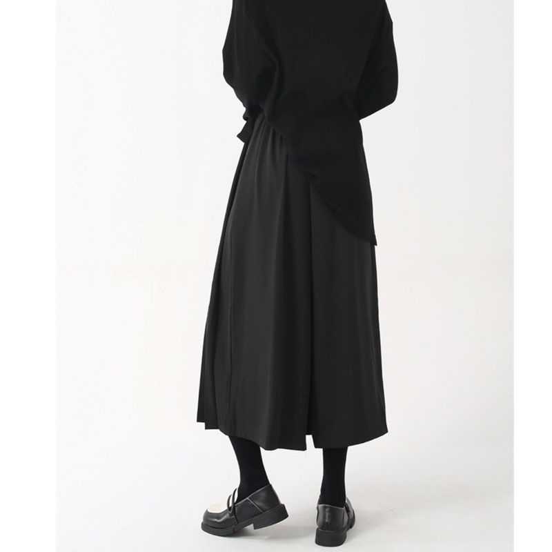 Yamamoto tamne drapirane lažne dvodijelne nepravilne suknje za hlače, ljetne plisirane široke kratke hlače, ležerne hlače širokih nogavica za žene