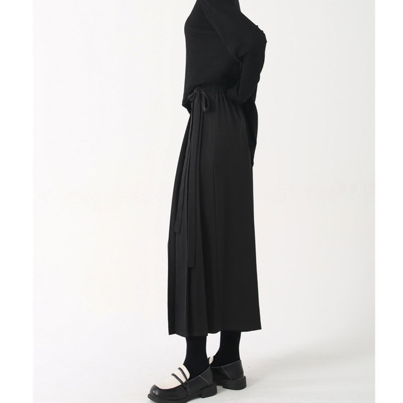 Yamamoto tamne drapirane lažne dvodijelne nepravilne suknje za hlače, ljetne plisirane široke kratke hlače, ležerne hlače širokih nogavica za žene