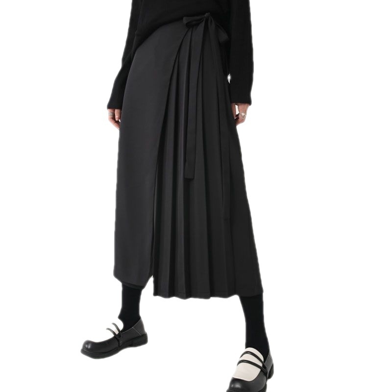 Yamamoto tamne drapirane lažne dvodijelne nepravilne suknje za hlače, ljetne plisirane široke kratke hlače, ležerne hlače širokih nogavica za žene