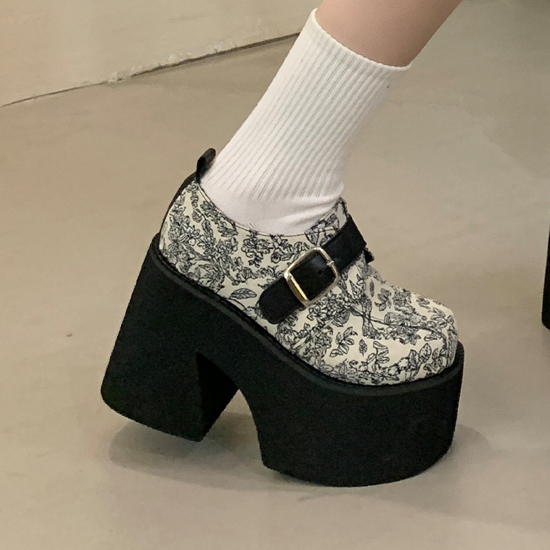 2025 m. nauji europietiški ir amerikietiški moteriški mados bateliai, 11 cm itin aukštu kulnu, storu dugnu, plius dydžio, tarpvalstybiniai, 34–41 dydžio.