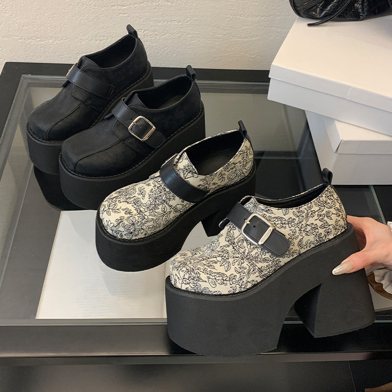 2025 m. nauji europietiški ir amerikietiški moteriški mados bateliai, 11 cm itin aukštu kulnu, storu dugnu, plius dydžio, tarpvalstybiniai, 34–41 dydžio.