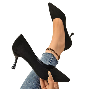 2025 m. pavasario nauji smailios zomšos juodi, viskoelastiniai, elegantiški, madingi aukštakulniai