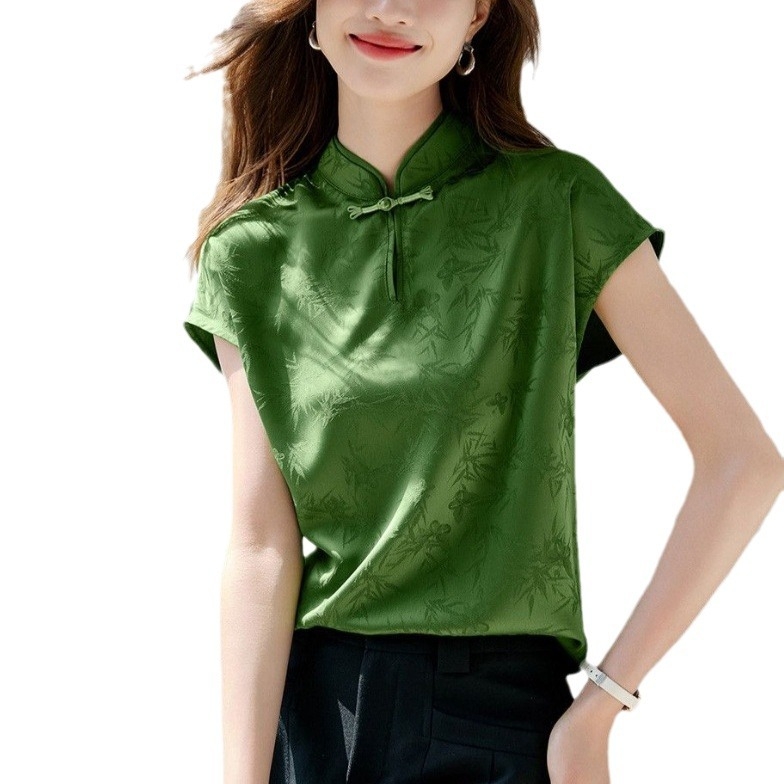 Jauns ķīniešu stila sprādzes T-krekls sievietēm ar īsām piedurknēm 2024. gada vasarai Jauns ķīniešu stila zaļš T-krekls ar dizaina Sense topiņu