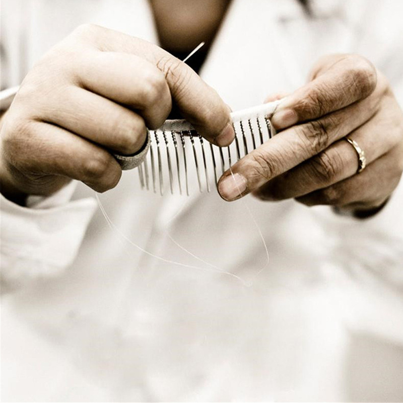 Didmeninė prekyba dosnaus, gero korėjietiško aksomo paltu, plonu lietpalčiu su kailiu pamušalu, elegantišku moterišku paltu.