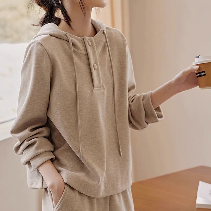 Maillard Weari naiste laisk kostüüm 2024. aasta sügisest moest kapuutsiga õhuke dressipluus kaheosaline komplekt