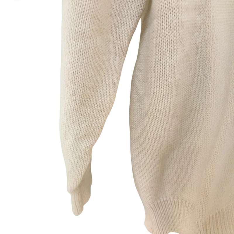 Prabangus tarptautinis europietiškas ir amerikietiškas ilgarankovis moteriškas megztinis su apvalia kaklo dalimi, sagomis ir ilgomis rankovėmis, didelio dydžio.