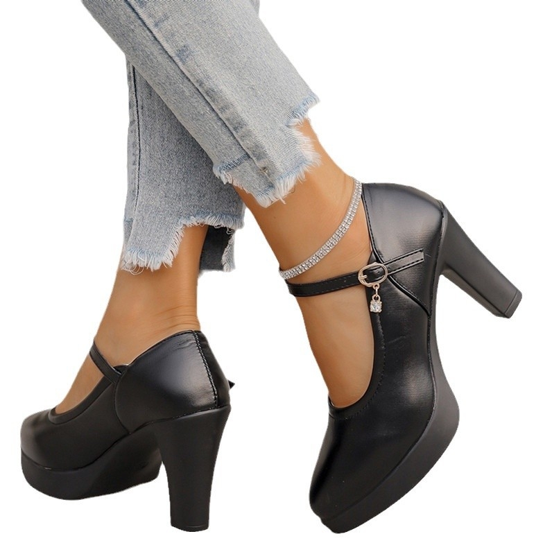 Magas sarkú, egyrétegű női cipők, 2024 tavaszi és őszi új, brit stílusú, hegyes sarkú, vastag sarkú, csatos női munkacipő nagykereskedelemben