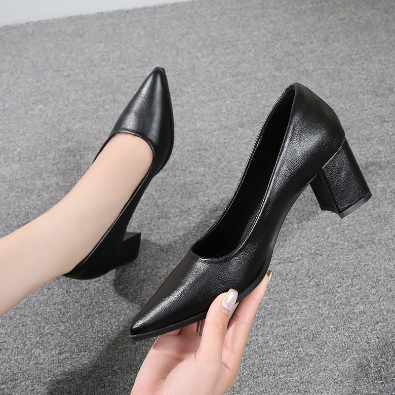 2023 új munkáscipő női fekete hegyes sarkú cipő női bőr cipők formális munkás professzionális vastag sarkú cipők egy generációnyi haj