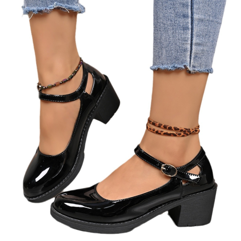 2025 új külkereskedelmi plus size vastag sarkú divatos női cipők egyszínű sarok kerek orrú kis bőrcipők raktáron nagykereskedelemben