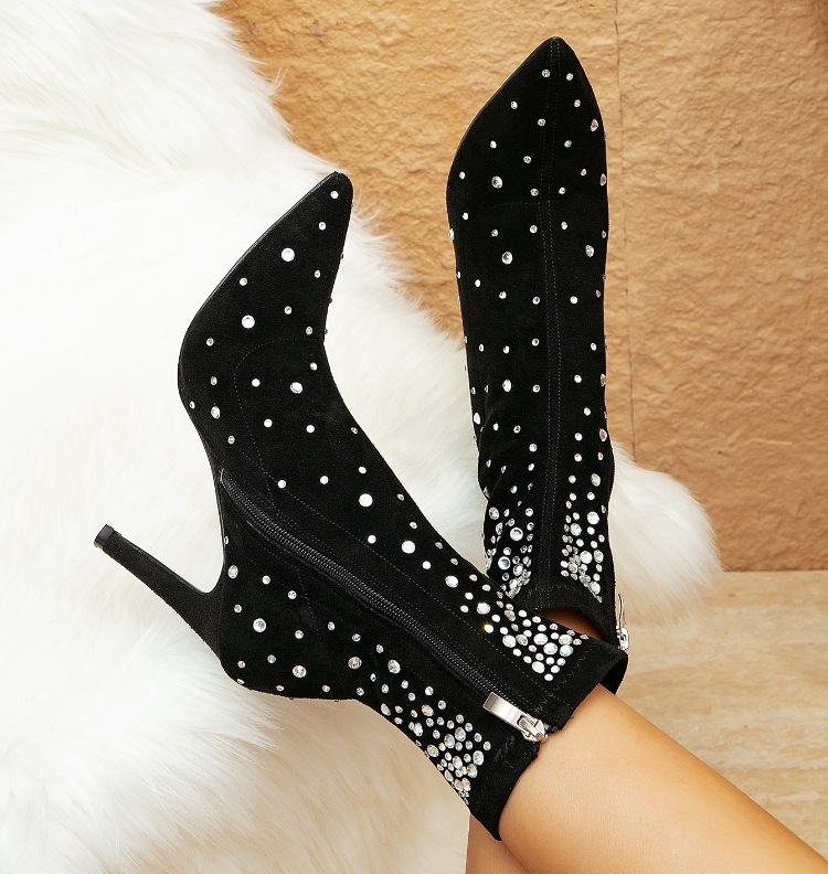 2023 m. tarpvalstybiniai Europos ir Amerikos užsienio prekybos nauji moteriški aulinukai su smailiu kalnų krištolu, zomšiniais aukštakulniais, šoniniais užtrauktukais mn718-1