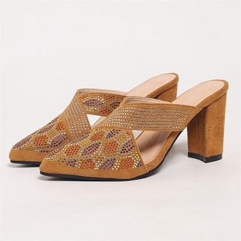 Naiste 2025. aasta kevad- ja suvepidulikud pluss-suuruses Baotou kõrge kontsaga sandaalid, uued Euroopa ja Ameerika terava kontsaga paksu kontsaga moesandaalid