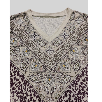 Független Állomás Európai és Amerikai Határokon Átnyúló 2024 Tavaszi és Őszi Új Női Ruházat Divat 3D Retro Nyomtatott Hosszú Ujjú Laza V-nyakú Póló