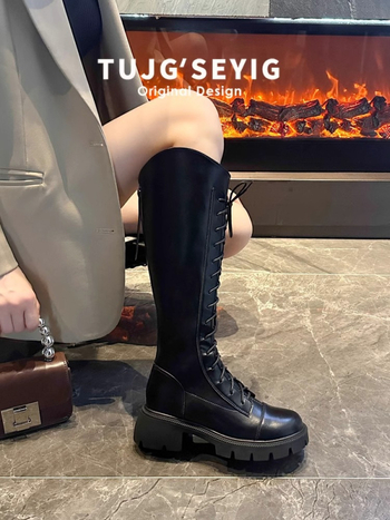 Hosszú csizmák Női V-kivágású Barna hosszú csizma pufók lányka nagy cső kerületű lovag csizma vastag szárú magas sarkú csizma vastag sarkú plus size női csizma