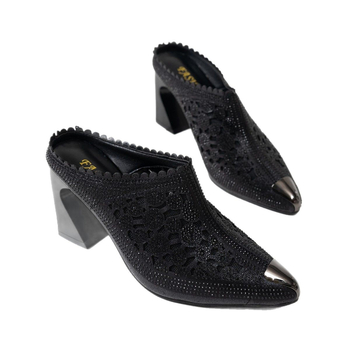 Smailūs aukštakulniai tuščiaviduriai madingi pusiau tempiami moteriški 2025 m. vasaros naujos mados temperamento storakulniai viršutiniai drabužiai šlepetės didmeninė prekyba