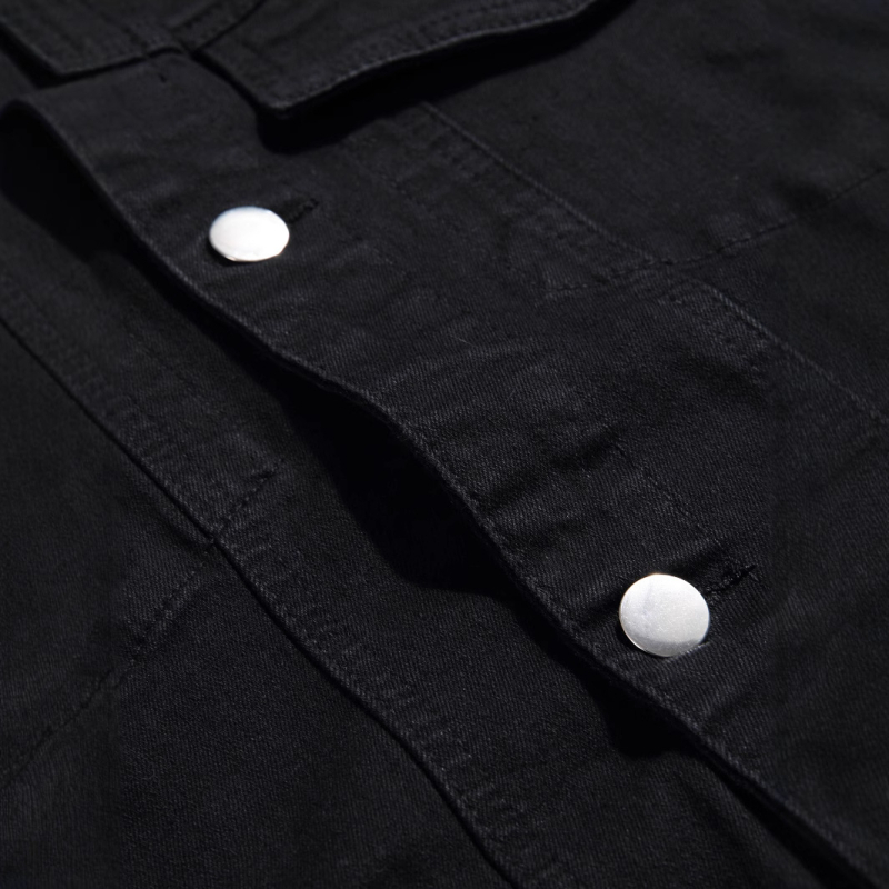 Lahe ja nägus mustast teksariidest varrukateta töövest, lihtne ja mitmekülgne mustast teksariidest varrukateta vest jakk ning vest