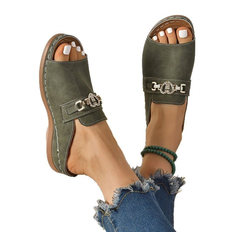 Väliskaubanduse pluss-suuruses kalasuu metallist aksessuaaridega raputusnööriga kingad 2025. aasta suvised uued rannasandaalid naistele avatud ninaga