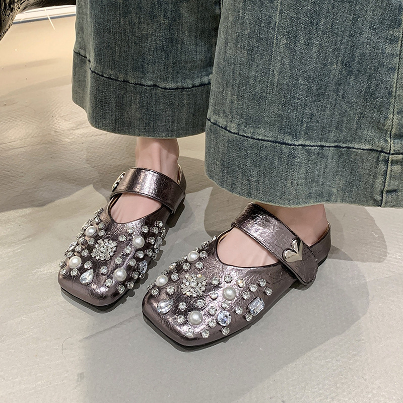 Baotou poolsussid naiste pealisrõivad 2025 uued suvised sandaalid lamedad Mary Jane rhinestone vintage kingad