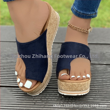 2023. aasta suvised Euroopa ja Ameerika platvormil leoparditrükiga vabaaja sussid pluss-suuruses