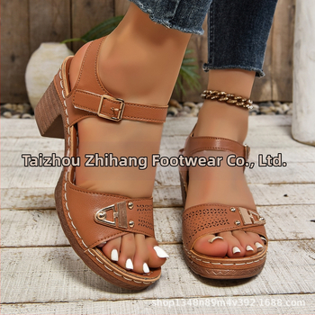 Ārējās tirdzniecības jaunas dāmu plus izmēra biezas vienkrāsainas sandales