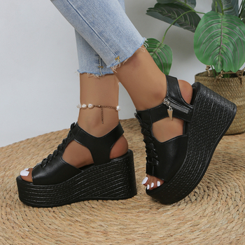 Vasaros nauji plius dydžio užsienio prekybos moteriški batai romėniško stiliaus pleišto formos storapadės tuščiavidurės basutės žuvies pirštais moteriškos užsienio prekybos aukštakulnės basutės