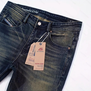 Luxus férfi farmernadrág, laza szabású, trendi márka, lezser és divatos