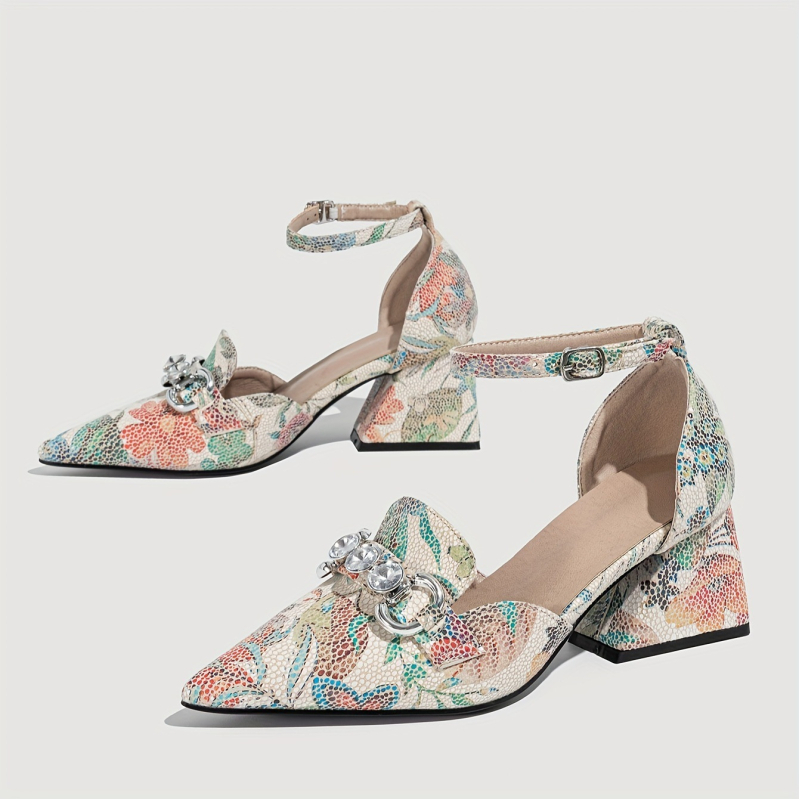 2025 m. sandėlyje Užsienio prekyba, plius dydžio, tarpvalstybiniai Europos ir Amerikos smailūs marginti batai su Baotou tuščiaviduriais storais kulnais