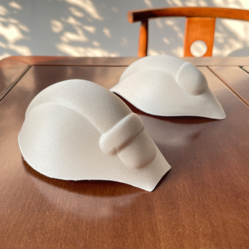 Vyriški padidintos kelnaitės maudymosi glaudės su lengvu kempininiu įklotu, apsaugančiu nuo bėgiojimo, paryškintu 3DU išgaubtu įklotu, seksualiu įklotu.