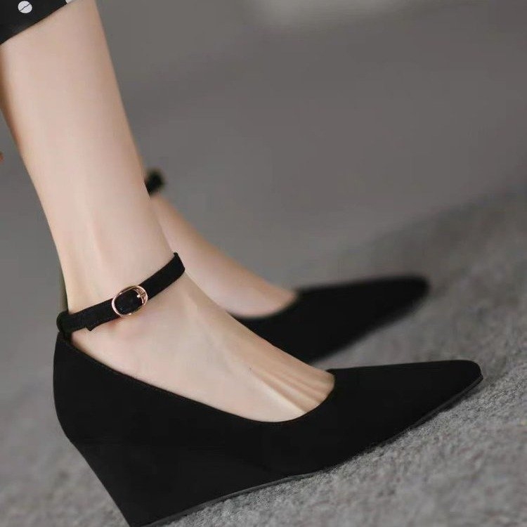 2024 őszi új női cipők, éktalpú cipők, női hegyes sarkú cipők, fekete francia éktalpú cipők