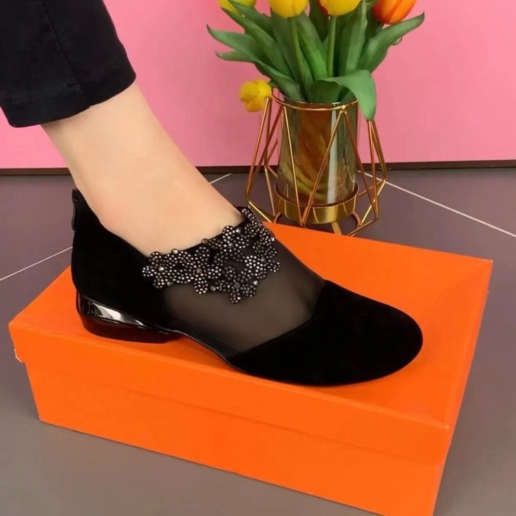 2024. aasta uue stiiliga Baotou vabaaja lillelise rhinestone`iga pluss-suuruses ümara peaga jäätunud naiste kingad, võrgust madala kontsaga, õõnsad lameda kontsaga kingad