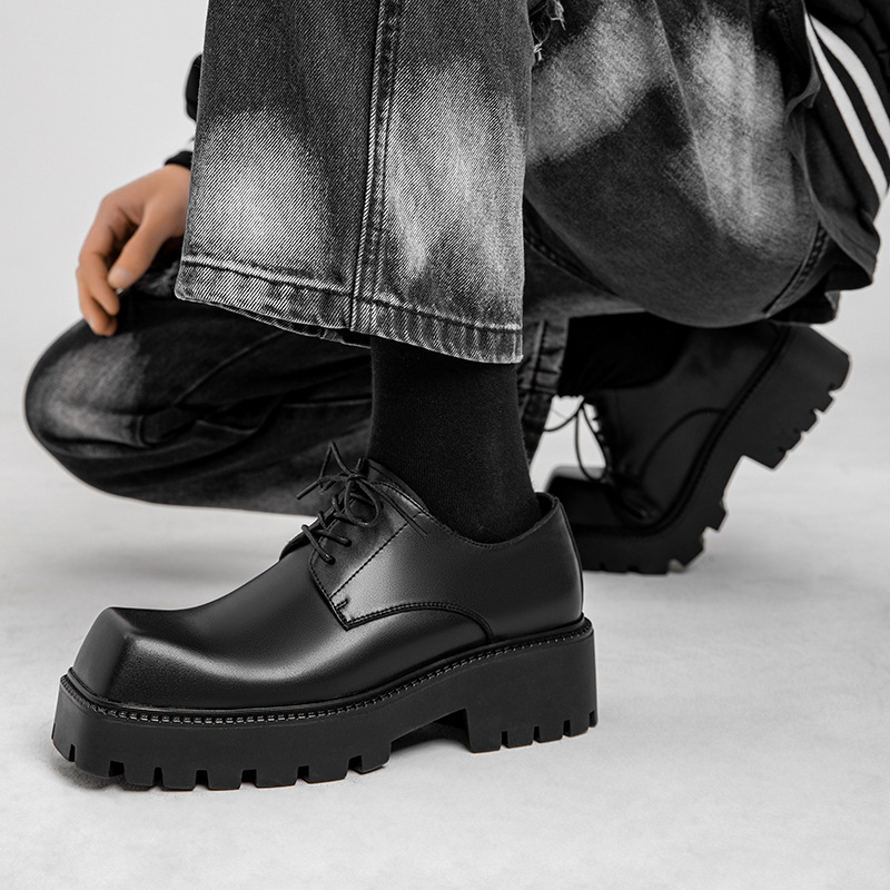 Korėjietiško stiliaus jaunimo kvadratinių kojų maži odiniai vyriški bateliai storais padais padidinto aukščio pėdkelnės universalūs laisvalaikio bateliai vyriški derbio bateliai vestuviniai bateliai