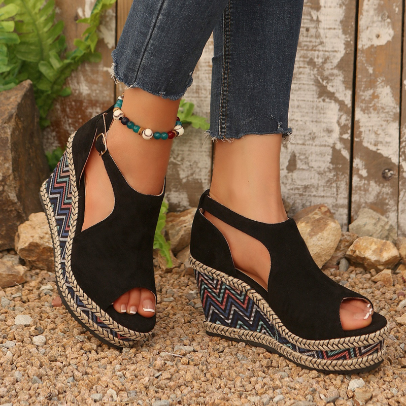 Új stílusú platformcipők, minden méretű, magas sarkú, éksarkú szandálok, női 2024-es nyári vastag aljú, platformos női szandálok