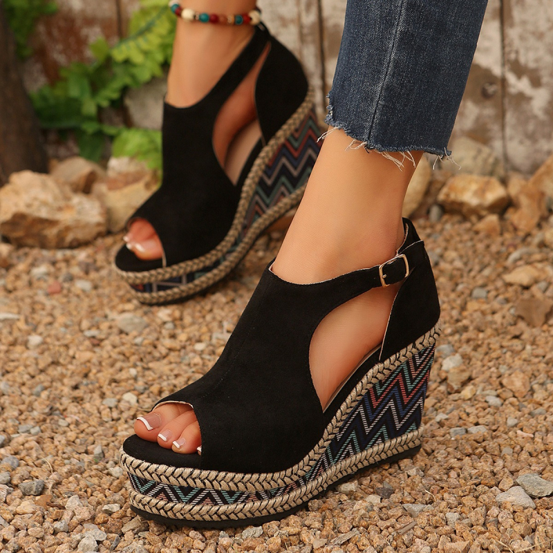 Új stílusú platformcipők, minden méretű, magas sarkú, éksarkú szandálok, női 2024-es nyári vastag aljú, platformos női szandálok