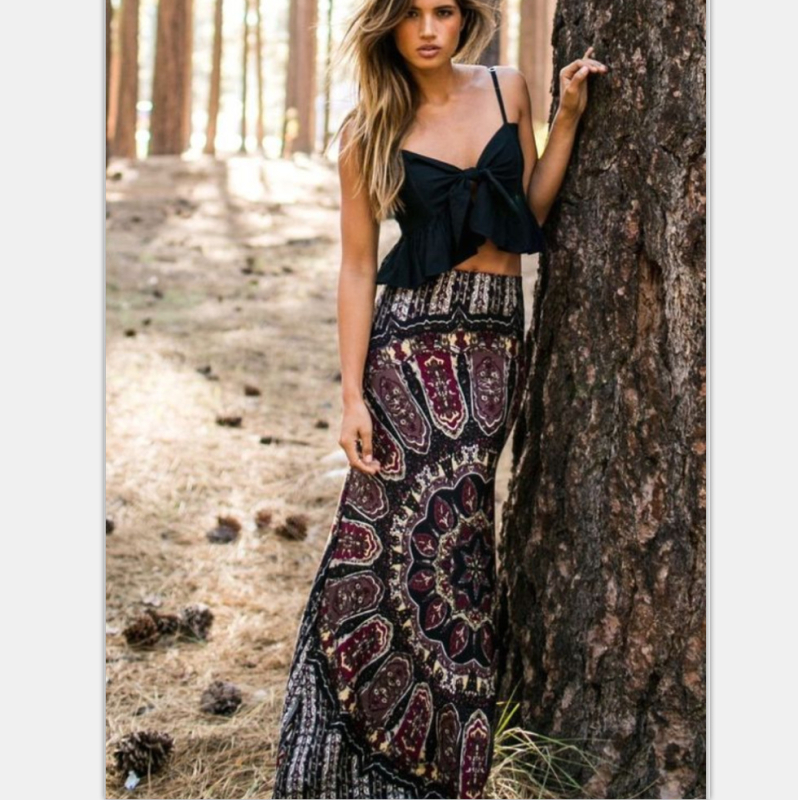 Tavaszi és nyári külkereskedelem, Európa és az Egyesült Államok fekete lila félkör alakú mintás női szoknya YY0003