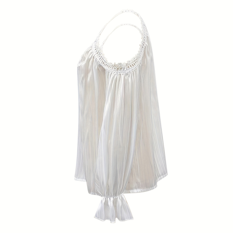 Határokon átnyúló, kifejezetten európai és amerikai divathoz tervezett, divatos, csipkés, nyári női utcai viseletre tervezett, sokoldalú, laza felsők