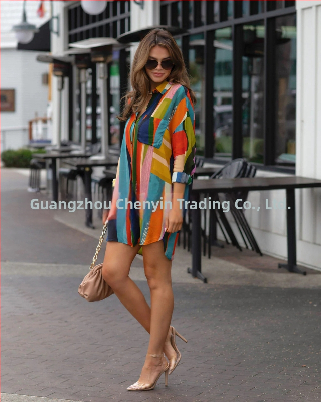 Najpredávanejšie európske a americké dámske skoré jarné farebné blokové voľné dlhé dámske košeľové šaty na obojstranné nosenie