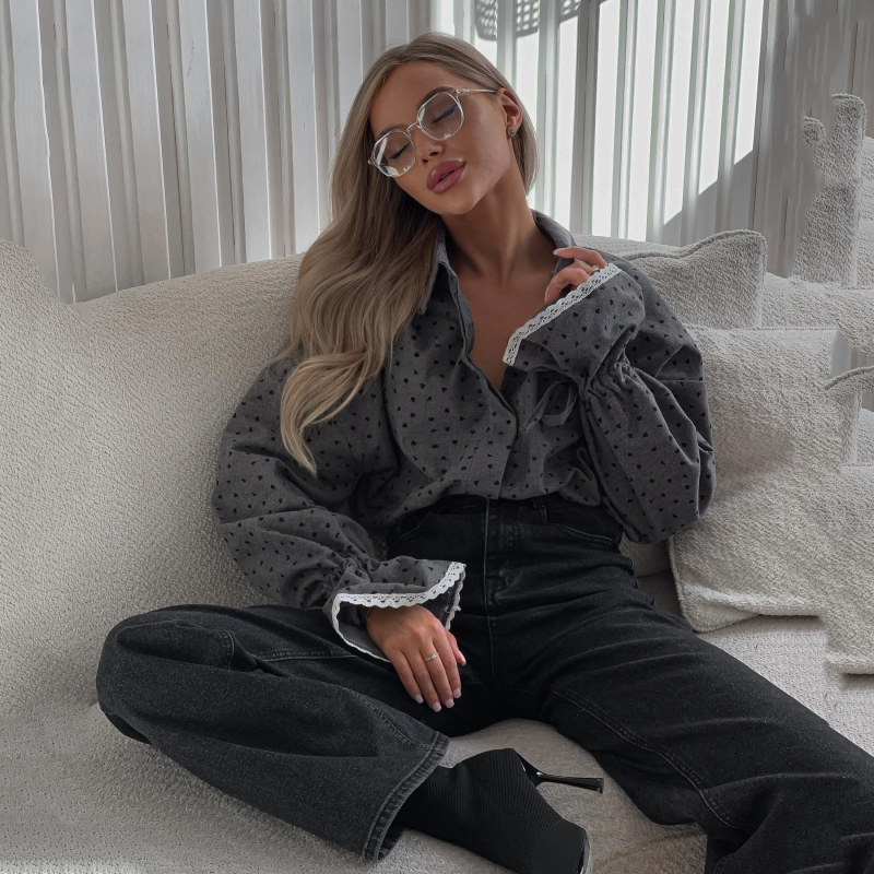 Külkereskedelmi új, mandzsettás, csipkevarrásos női ing, divatos, bő, pöttyös, hajtókás, hosszú ujjú, őszi stílusú ing.