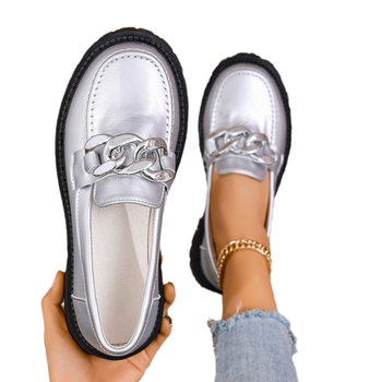 2025 m. pavasario ir rudens nauji vienodi storapadžiai apvalios nosies moteriški bateliai britiško stiliaus madingi mokasinai vidutinio kulno storo kulno moteriški bateliai madingi