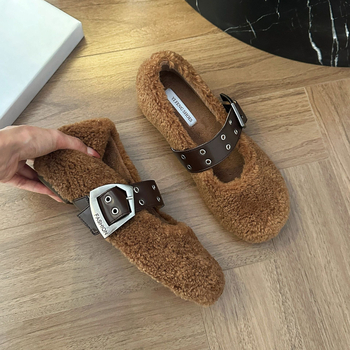 Γυναικεία παπούτσια αυξημένου εσωτερικού ύψους, δερμάτινα λουράκια, γούνινα παπούτσια με αγκράφα ενός κουμπιού, εξωτερικής χρήσης, ρετρό παπούτσια του 2024 από μαλλί προβάτου, νέας τεχνολογίας