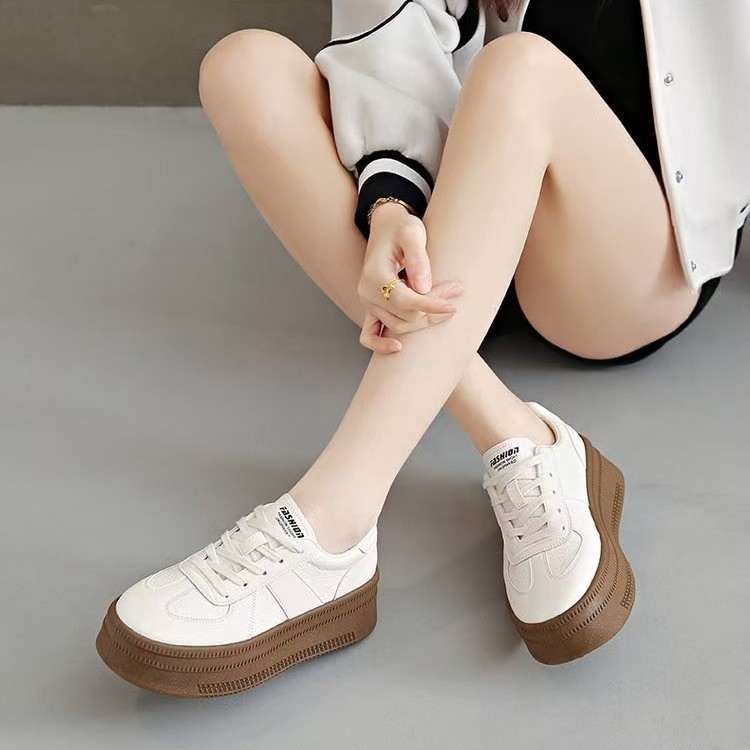 Vastag aljú, kerek orrú, kis fehér női cipők, 2025 tavaszi új, magas sarkú, fűzős, alkalmi cipők, divatos, csizmák