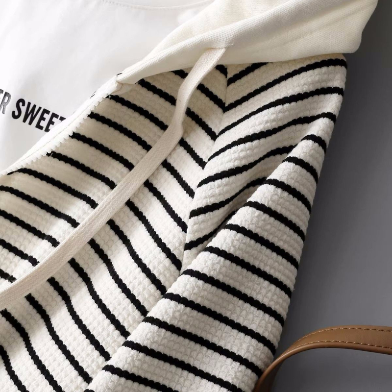 2025 primăvara și toamna nou casual mic parfum stil dungi cu glugă topuri femei cel mai ușor pentru meci naveta top cu mânecă lungă topuri slim