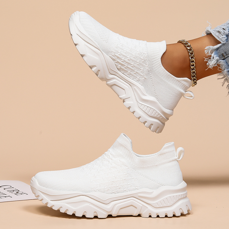 Határokon átnyúló Aliexpress Amazon nagy méretű sport női cipők lélegző légykapcsos kötött zoknik cipők bebújós bebújós cipők