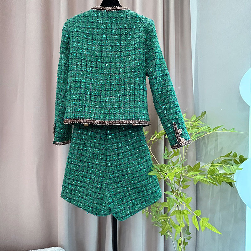 [Sõltumatu valik 2308326] Väikesed lõhnavad tuulepluusi Cyberglin litritega ülikonnad, rohelised lühikesed püksid