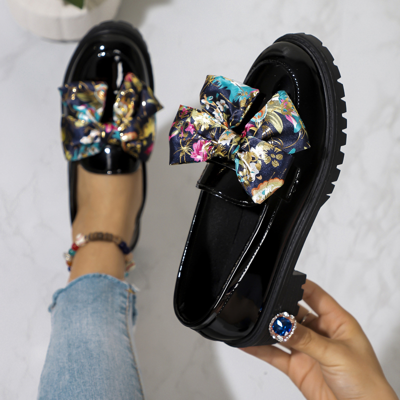 Határon átnyúló, plus size vastag talpú mokaszinok, női tavaszi és őszi 2025-ös új, masnis, kis bőrcipők, női pedálos cipők nagykereskedelemben