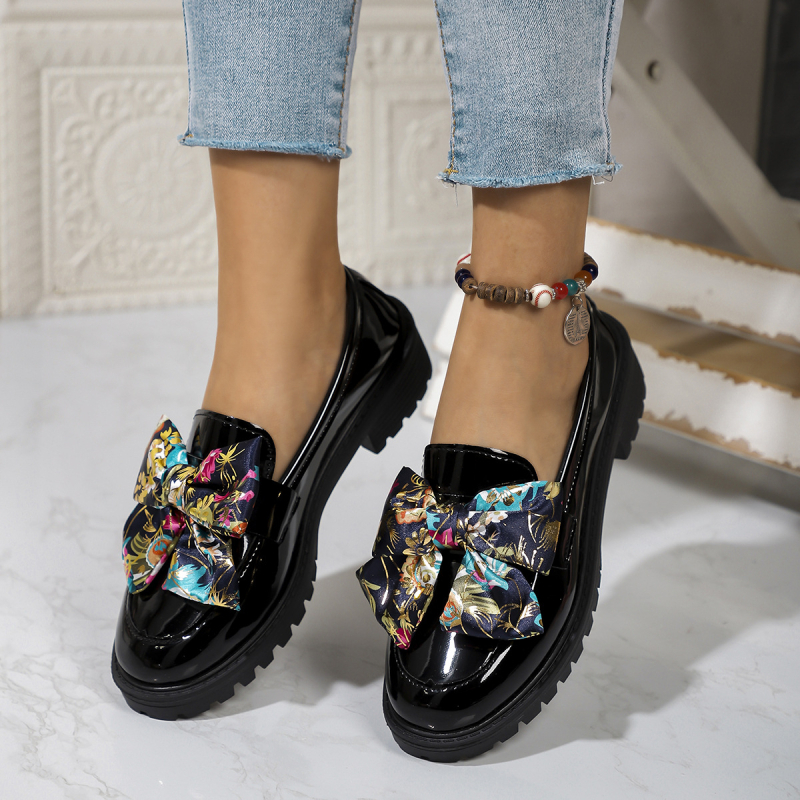 Határon átnyúló, plus size vastag talpú mokaszinok, női tavaszi és őszi 2025-ös új, masnis, kis bőrcipők, női pedálos cipők nagykereskedelemben