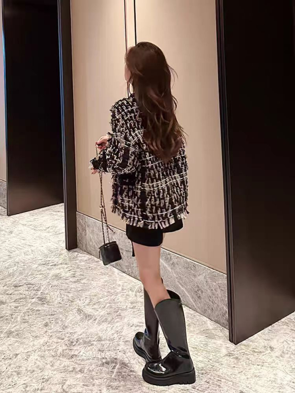 Γυναικείο παλτό σε στυλ Chanel, γαλλικού στιλ, φθινόπωρο 2023, νέο στυλ, υφαντό με φούντα, vintage, κομψό τοπ από τουίντ