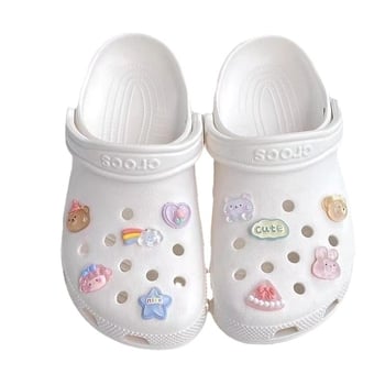 Tarpvalstybiniai pritaikomi „Cross Hole“ batai „pasidaryk pats“ aksesuarai Mieli animacinių filmukų batai Gėlė Permatomi meškiukai Triušiai Debesėliai Batų sagčių rinkinys