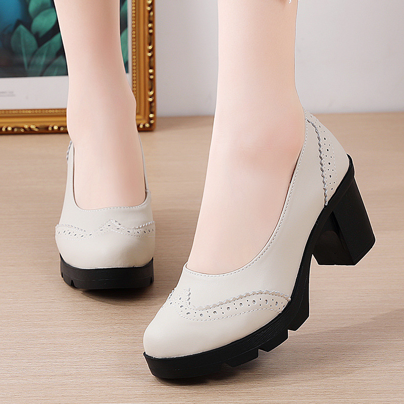 Γυναικεία Παπούτσια Brock με Χοντρό Τακούνι, Δερμάτινα Παπούτσια Leg