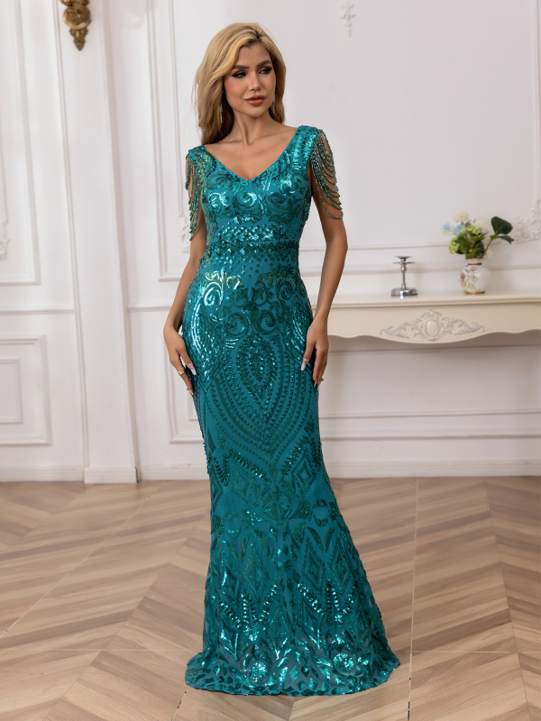 Moteriška vakarinė suknelė V formos iškirpte, blizgučiais, geometrinio rašto, be nugaros, elegantiška, itin ilga, šviesą atspindinti, vakarinė suknelė, europietiško ir amerikietiško stiliaus