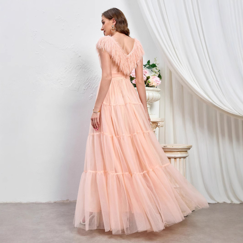 Nova europska i američka ružičasta prekogranična šifonska duga haljina za djeveruše s V-izrezom i baršunastim ovratnikom, večernja haljina