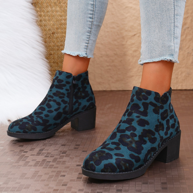 Storakulniai, plius dydžio britiško stiliaus trumpi moteriški aulinukai 2024 m. rudens/žiemos modeliui, nauji užsienio prekybos zomšos batai su viduriniu kulnu, užtrauktuku šone moterims.